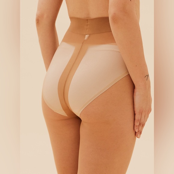 7 Denier Ladder Resist Sheer Tight, Sheer Stalkings in Natural Tan colour - Picture 2 of 4